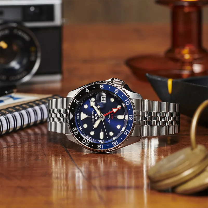 Seiko SSK003K1 5 Sports GMT Blueberry